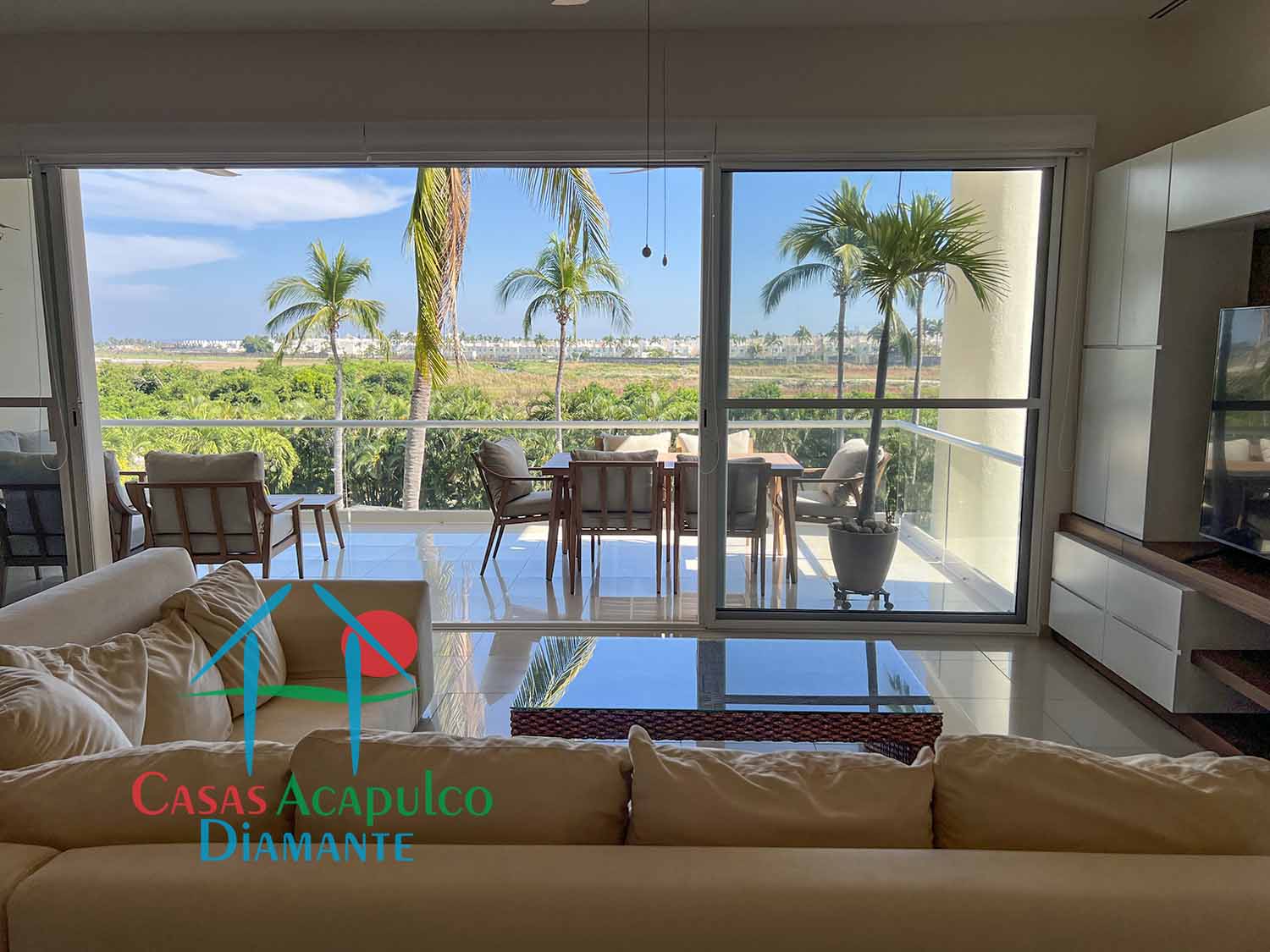 Pacífico Diamante Vela 201 - Estancia 8